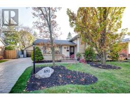 691 ALGOMA AVENUE - 1