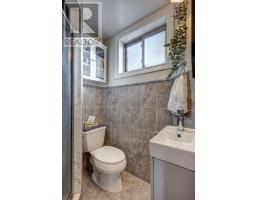 691 ALGOMA AVENUE - 20