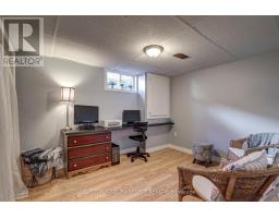 691 ALGOMA AVENUE - 25