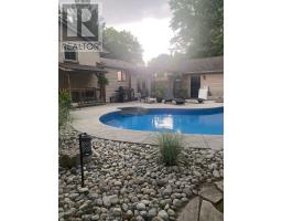 691 ALGOMA AVENUE - 31