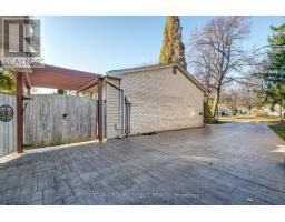 691 ALGOMA AVENUE - 5