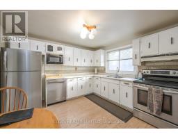 78 - 159 SANDRINGHAM CRESCENT - 11