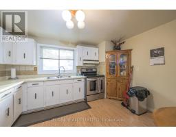 78 - 159 SANDRINGHAM CRESCENT - 12