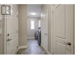696 BENNETT CRESCENT - 13