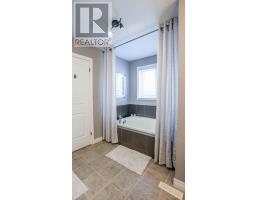 6926 VALLAS CIRCLE - 18