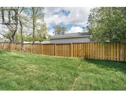 10 - 7966 FALLON DRIVE - 31