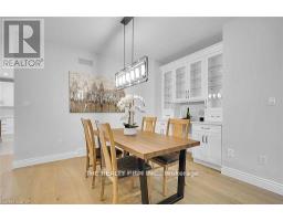 948 EAGLETRACE DRIVE - 10
