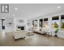 948 EAGLETRACE DRIVE - 13