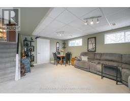 18 TILIPE ROAD - 25