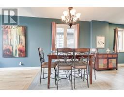 54 COMPASS TRAIL W - 11