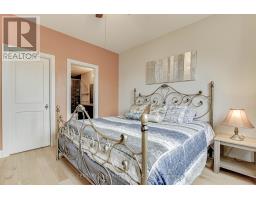 54 COMPASS TRAIL W - 16