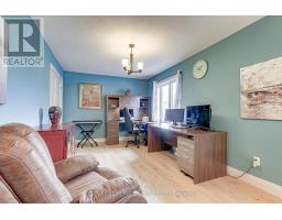 54 COMPASS TRAIL W - 23