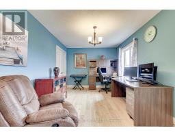 54 COMPASS TRAIL W - 24