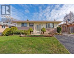 69 ALAYNE CRESCENT - 4