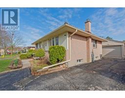 69 ALAYNE CRESCENT - 5