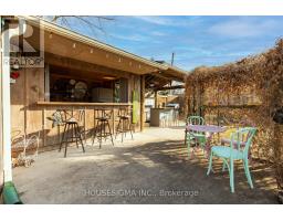 19 DALEWOOD DRIVE - 40