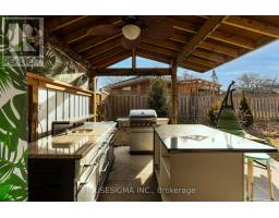 19 DALEWOOD DRIVE - 43