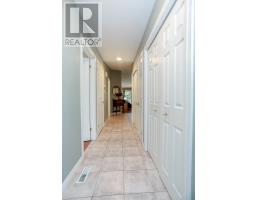 20 - 1241 BEAVERBROOK AVENUE - 10