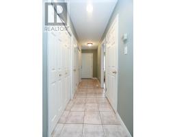 20 - 1241 BEAVERBROOK AVENUE - 12