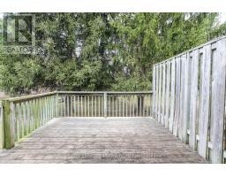 20 - 1241 BEAVERBROOK AVENUE - 23