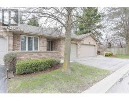 20 - 1241 BEAVERBROOK AVENUE - 3