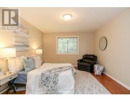 20 - 1241 BEAVERBROOK AVENUE - 32