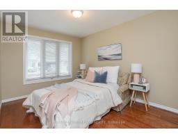 20 - 1241 BEAVERBROOK AVENUE - 33