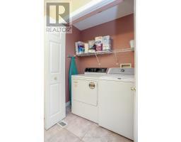 20 - 1241 BEAVERBROOK AVENUE - 37