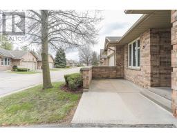 20 - 1241 BEAVERBROOK AVENUE - 5