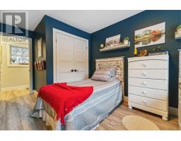 21 CHINIQUY STREET - 21