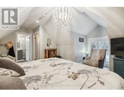 21 CHINIQUY STREET - 25
