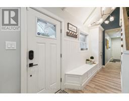 21 CHINIQUY STREET - 3