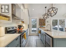 21 CHINIQUY STREET - 7