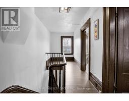 42 BELL STREET - 24