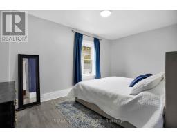 42 BELL STREET - 26