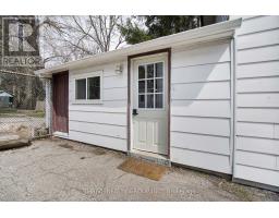 42 BELL STREET - 32