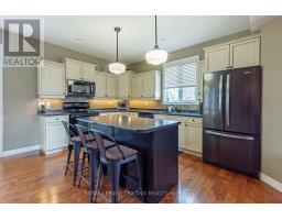 306 GRASSLANDS WAY - 11