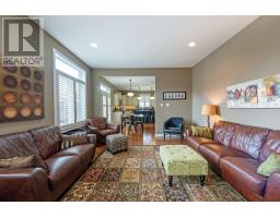 306 GRASSLANDS WAY - 23