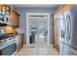 30 HAGERMAN CRESCENT - 19