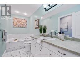 30 HAGERMAN CRESCENT - 27