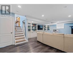 30 HAGERMAN CRESCENT - 29