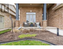 30 HAGERMAN CRESCENT - 3