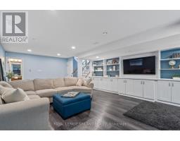 30 HAGERMAN CRESCENT - 33
