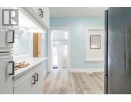 65 BEATTIE AVENUE - 15