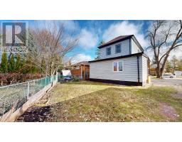 173 CHELSEA AVENUE N - 42