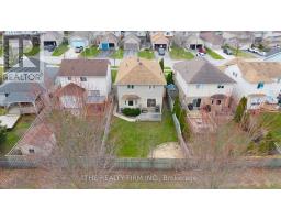 1737 DEVOS DRIVE - 36