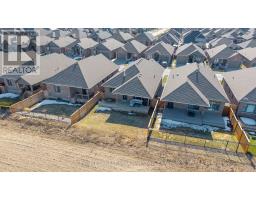 19 - 159 COLLINS WAY - 46