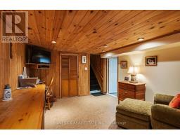 16 CRESCENT AVENUE - 19