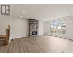 3 - 1061 EAGLETRACE DRIVE - 10