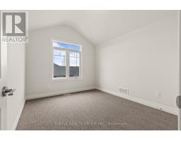 3 - 1061 EAGLETRACE DRIVE - 36